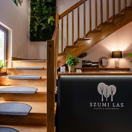 Szumi Las Events & Apartments Regimin Exteriér fotografie
