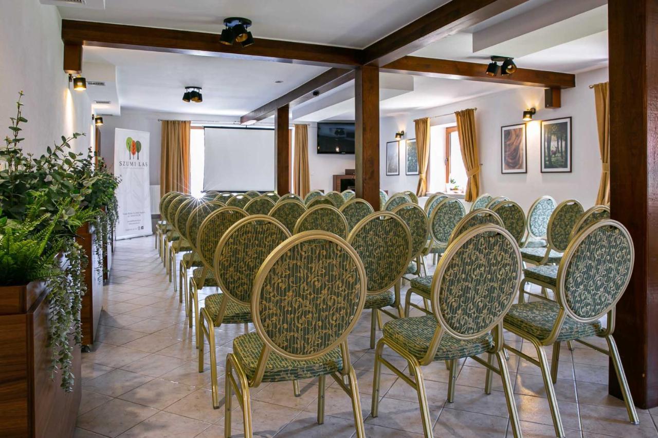 Szumi Las Events & Apartments Regimin Exteriér fotografie