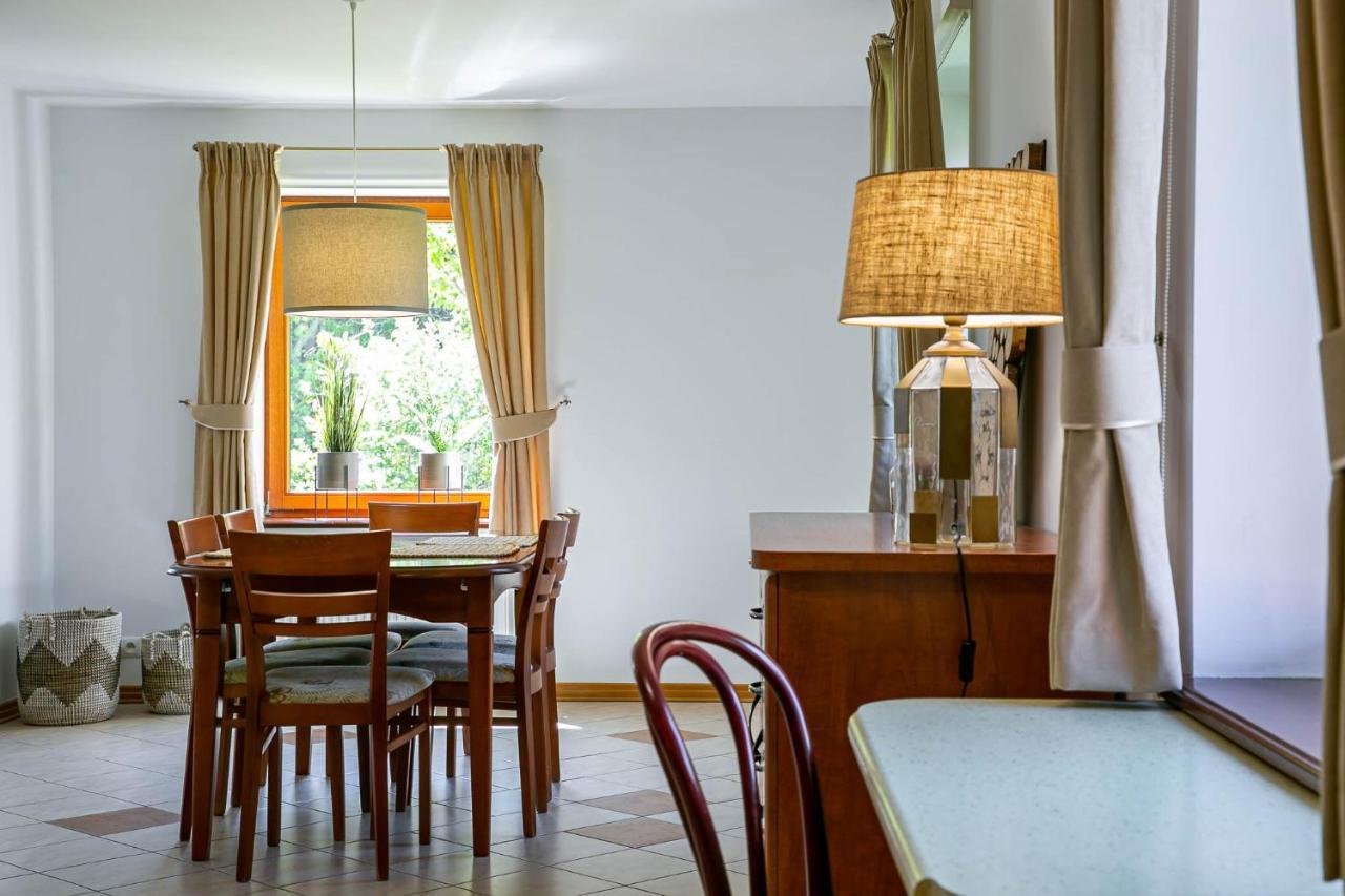 Szumi Las Events & Apartments Regimin Exteriér fotografie