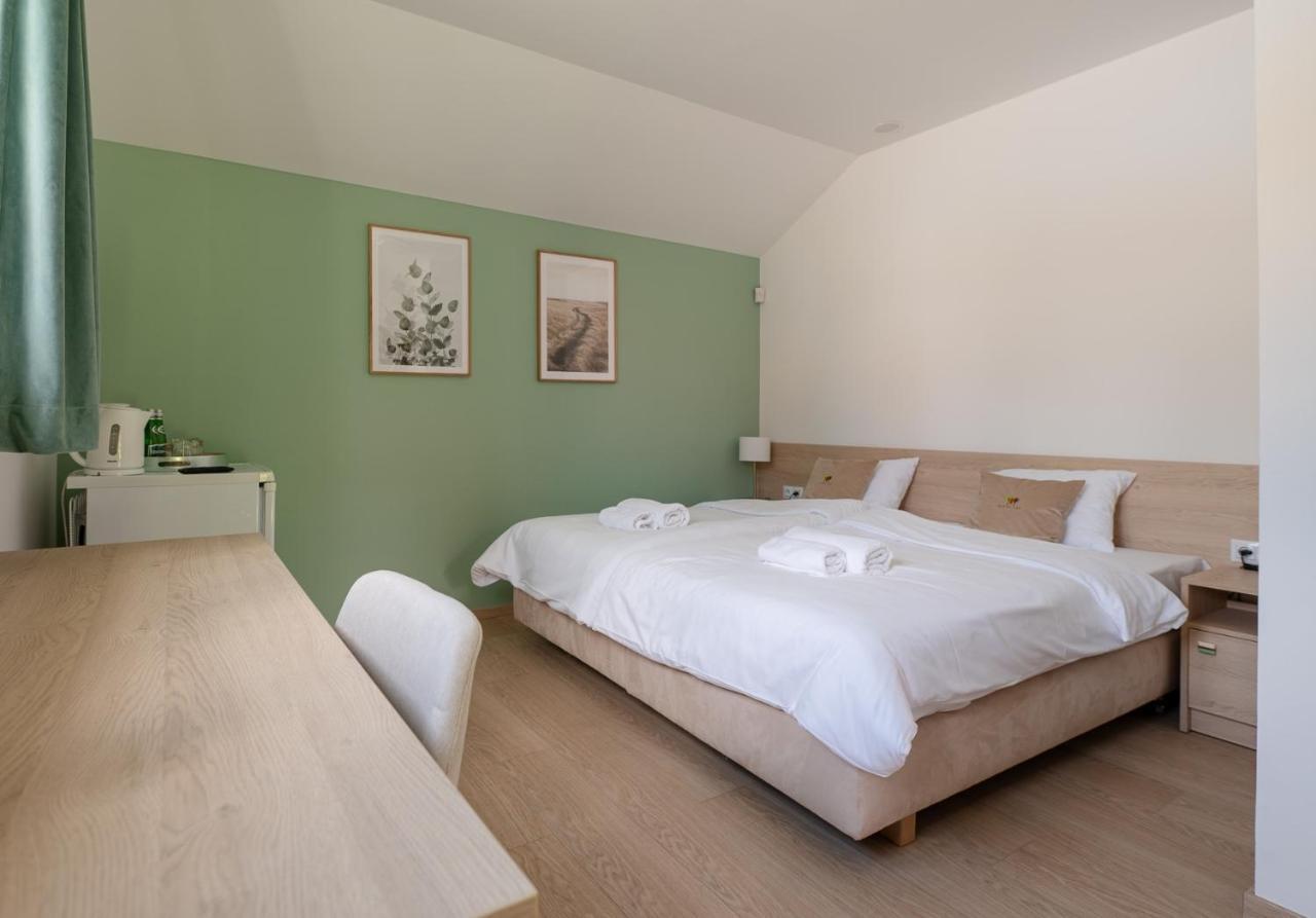 Szumi Las Events & Apartments Regimin Exteriér fotografie